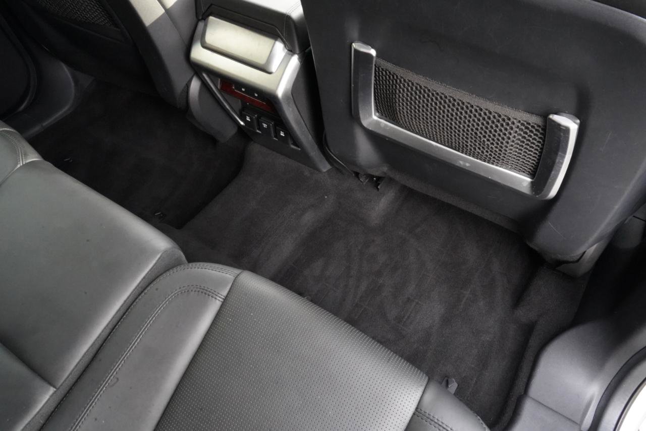 Used 2017 Land Rover Discovery Sport HSE Luxury image 64