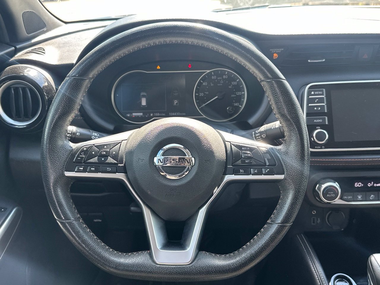 Used 2020 Nissan Kicks SR FWD image 14