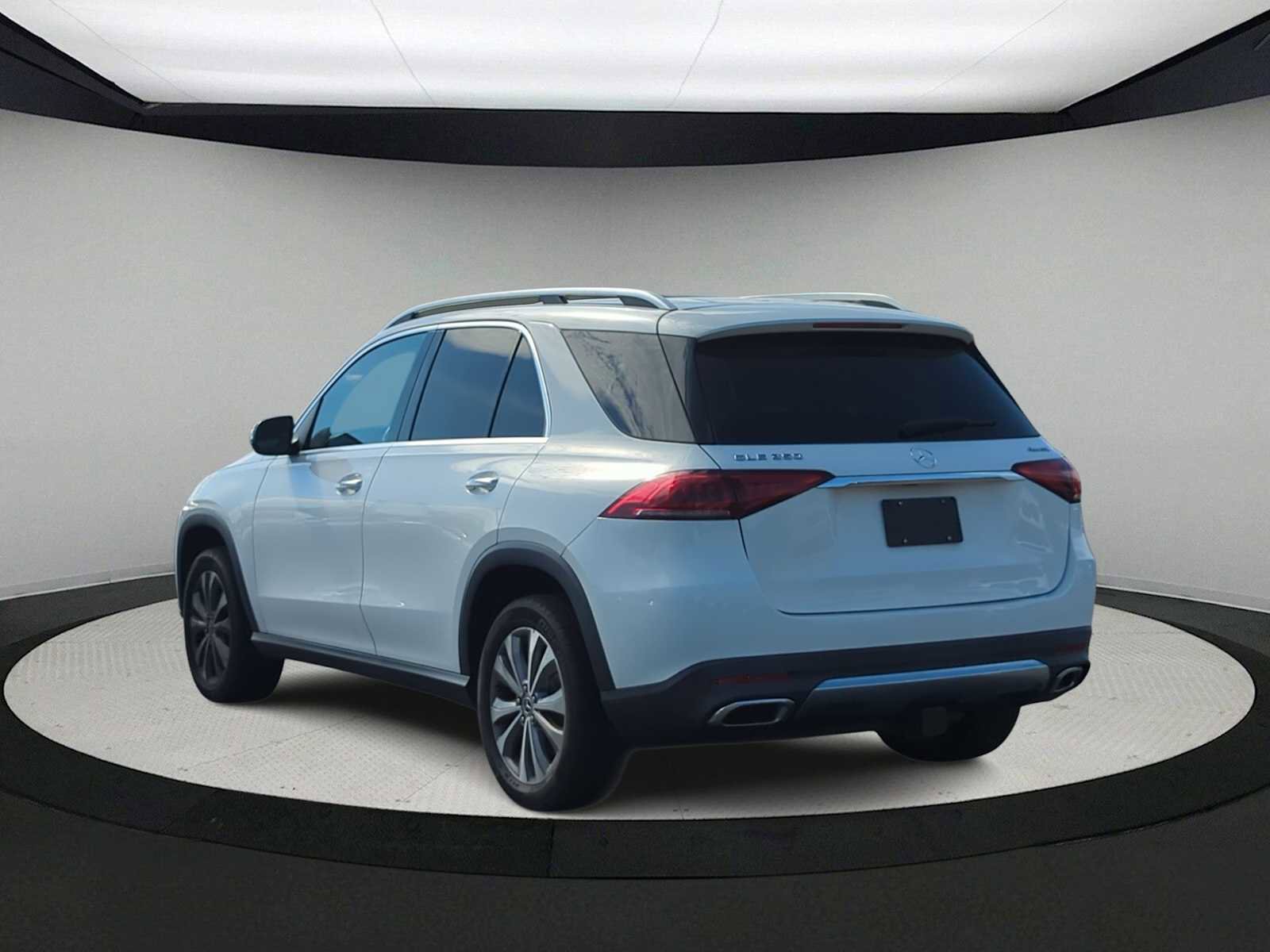 Used 2020 Mercedes-Benz GLE 350 4MATIC image 6