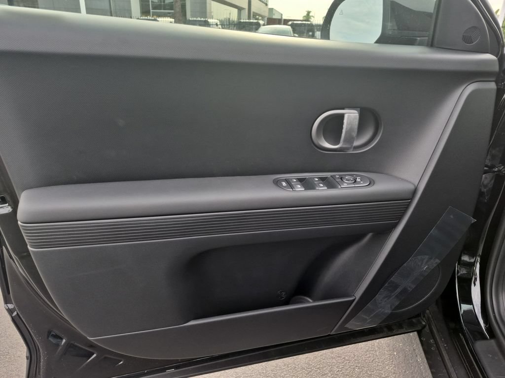 New 2026 Hyundai Ioniq 5 SEL RWD image 12