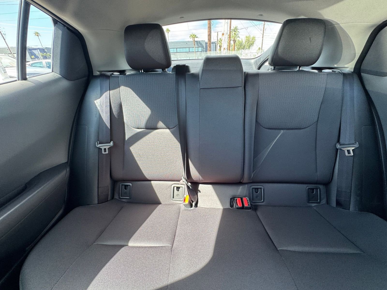 Used 2025 Toyota Prius LE image 36