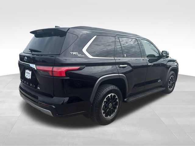 Used 2023 Toyota Sequoia Limited w/ TRD Off-Road Package AWD/4WD image 5