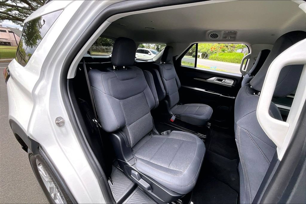 Used 2026 Ford Explorer Active RWD image 29