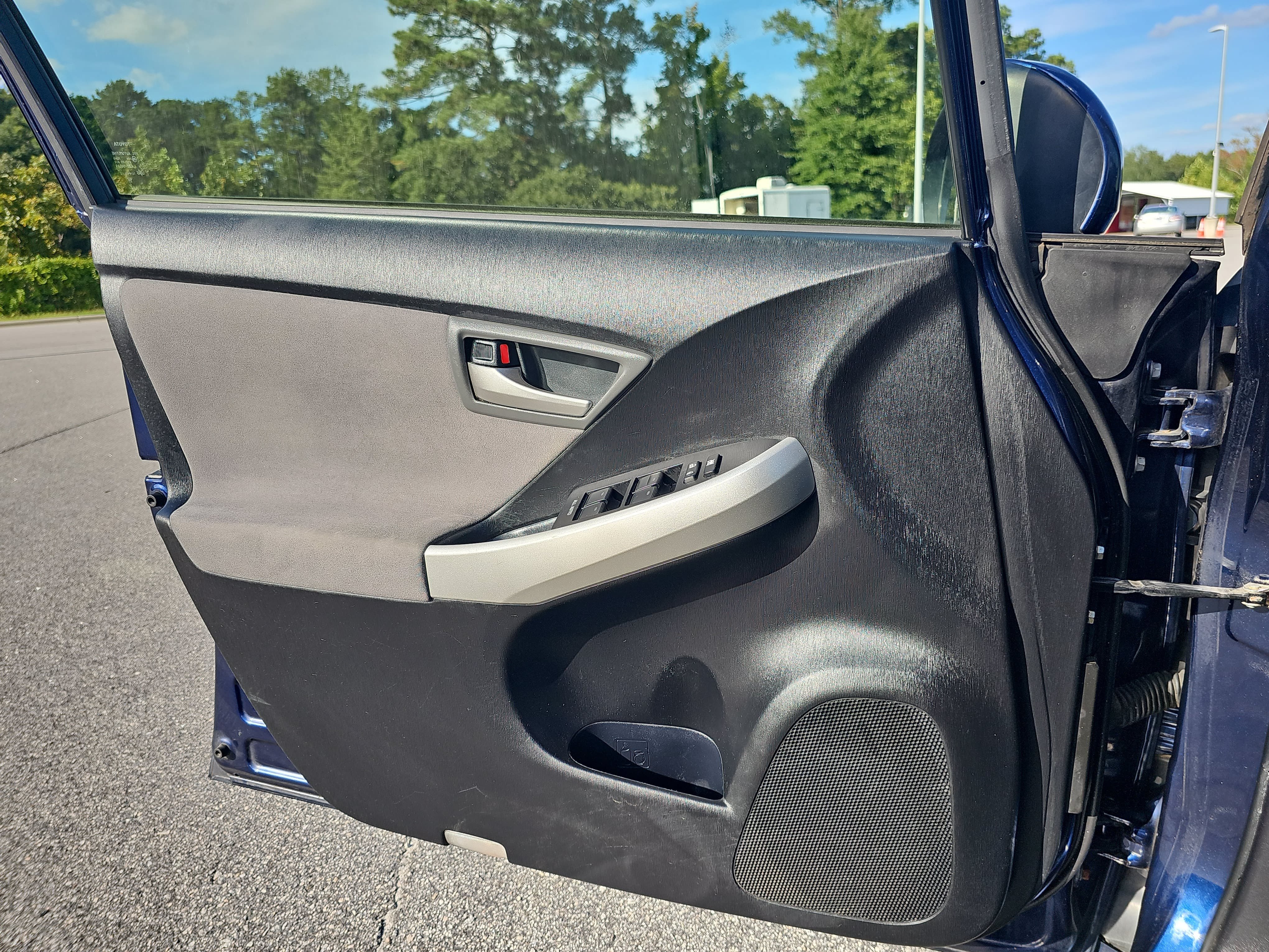 Used 2015 Toyota Prius Two FWD image 26