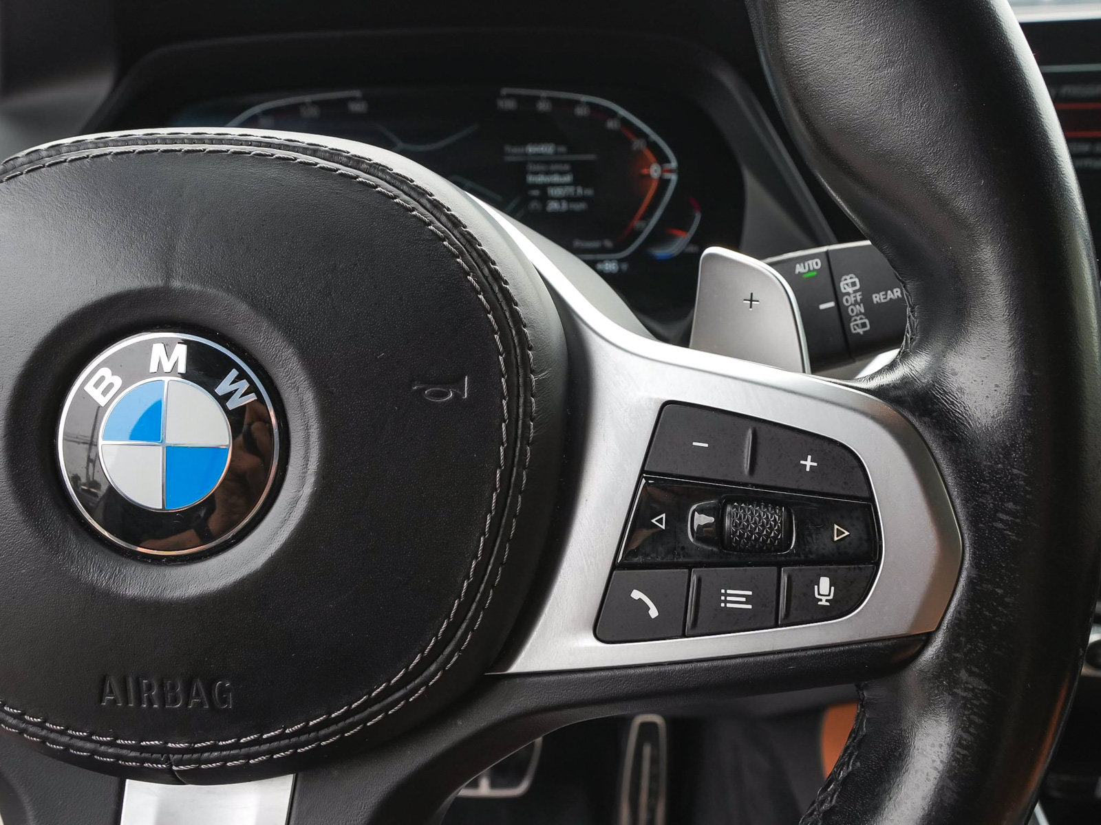 Used 2022 BMW X5 xDrive40i w/ M Sport Package AWD/4WD image 20