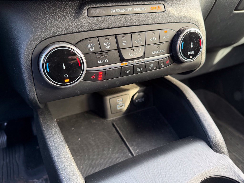 Certified 2023 Ford Escape Active AWD/4WD image 21