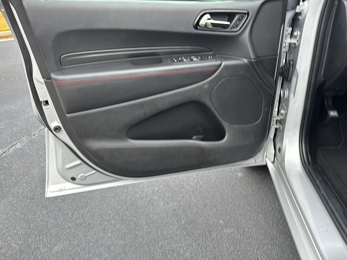 Used 2023 Dodge Durango GT image 14