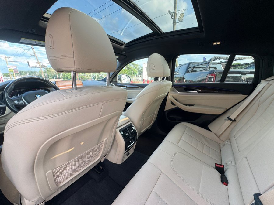 Used 2021 BMW X4 xDrive30i w/ Premium Package AWD/4WD image 27