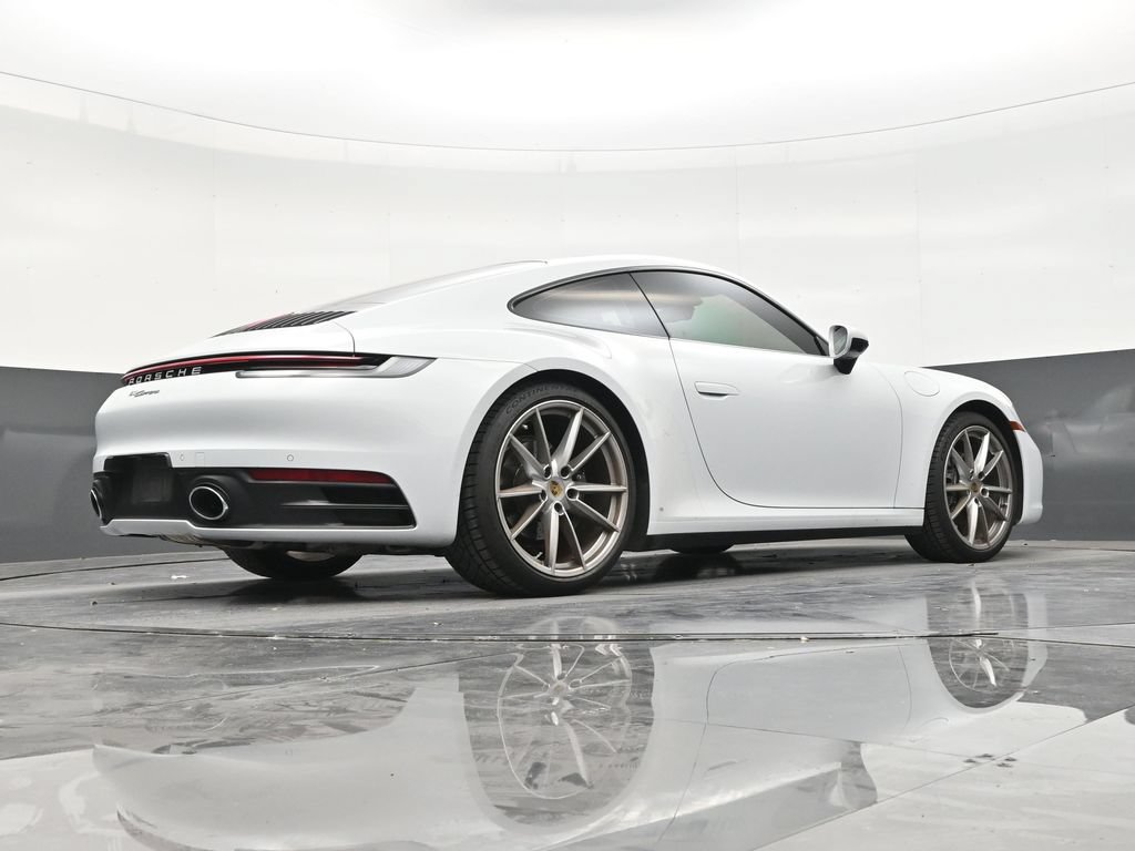 Used 2022 Porsche 911 Carrera RWD image 24