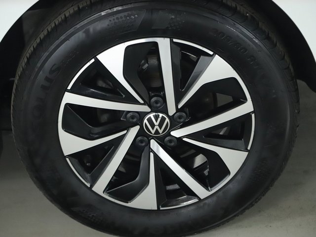 Certified 2025 Volkswagen Jetta S image 37