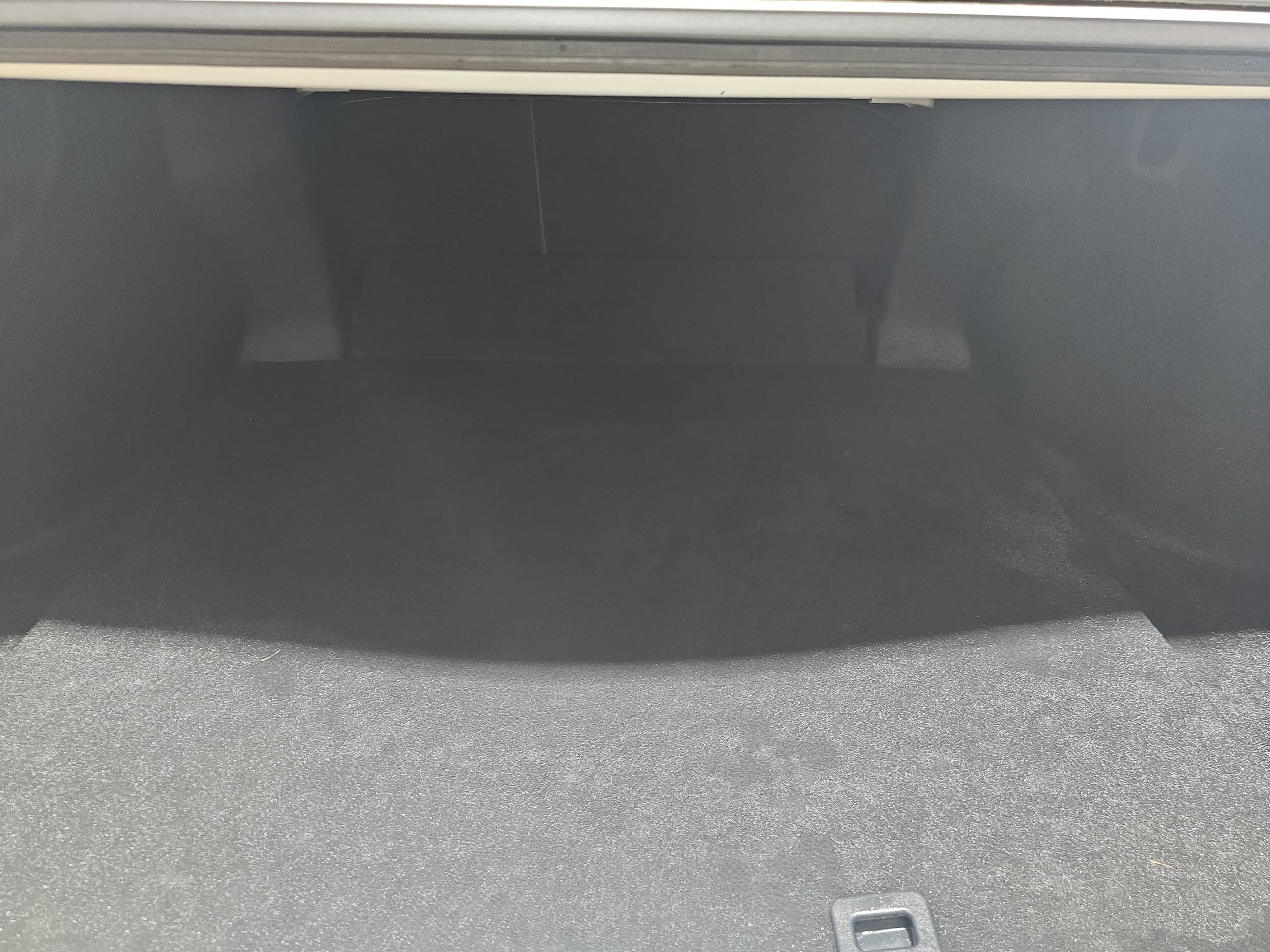 Used 2022 Toyota Camry LE FWD image 12