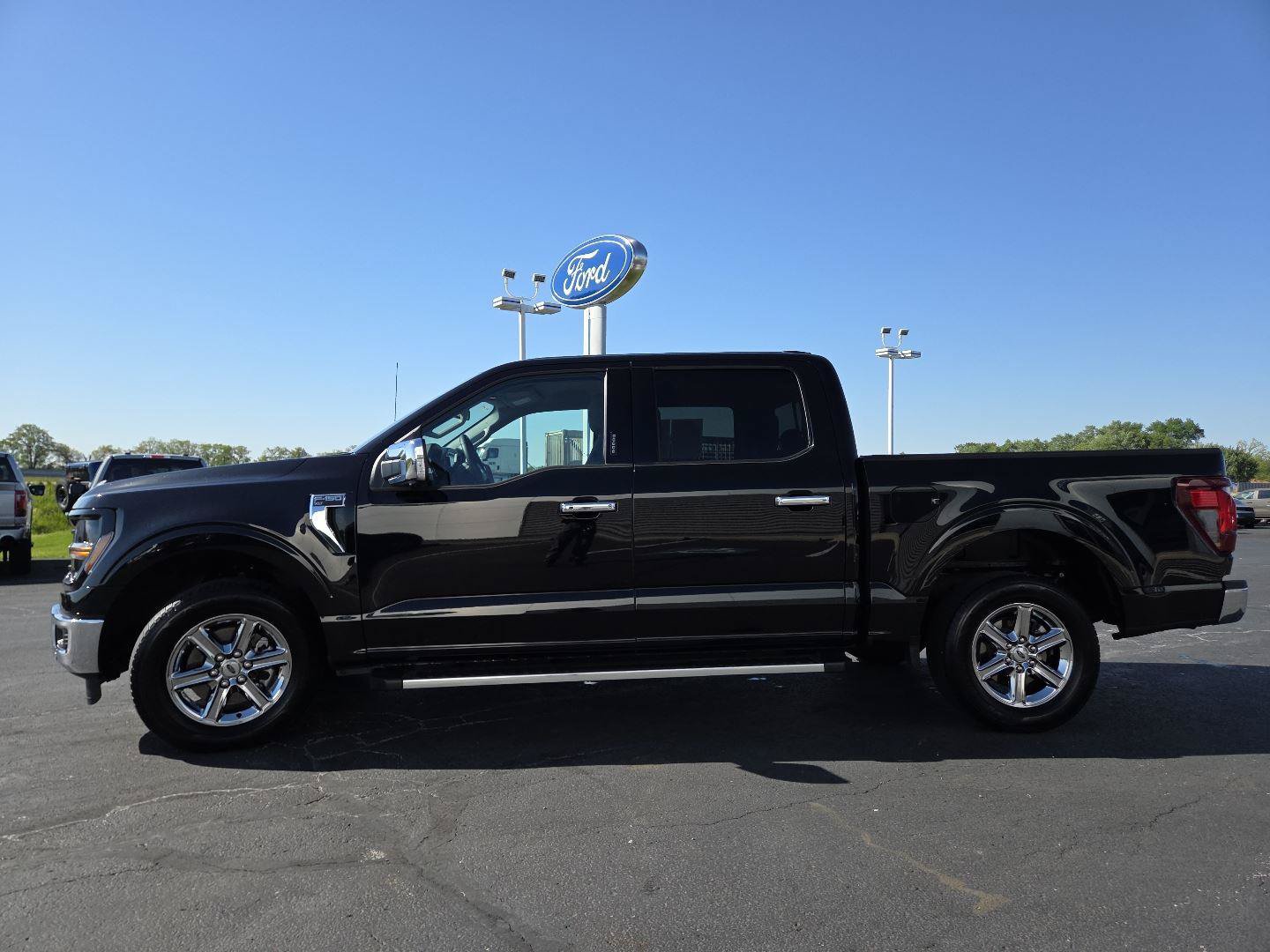 Used 2024 Ford F150 XLT w/ Equipment Group 302A MID RWD image 14