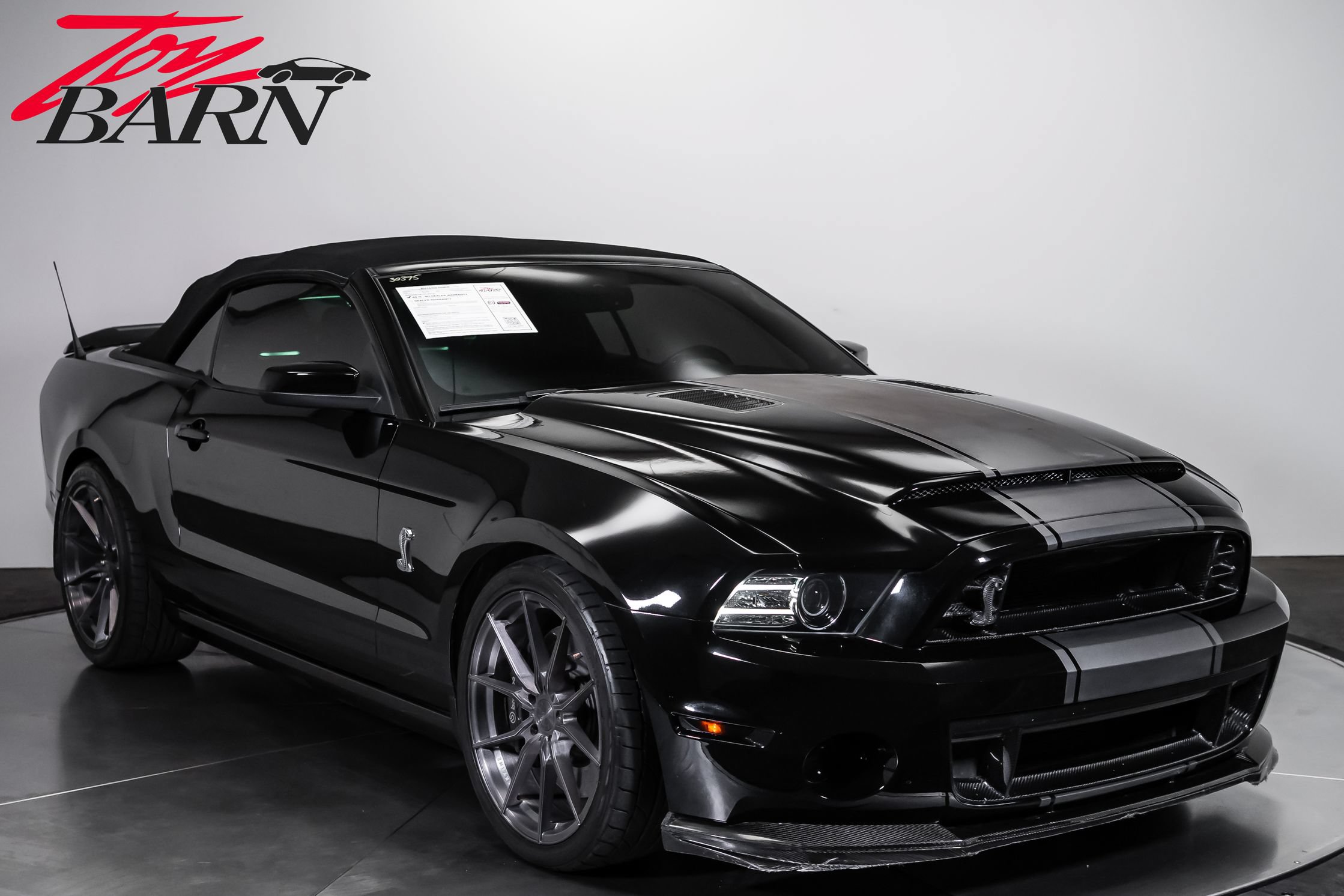 Used 2014 Ford Mustang Shelby GT500 w/ Equipment Group 821A RWD image 15