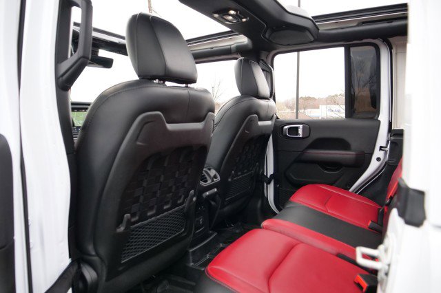 Used 2023 Jeep Wrangler Unlimited Rubicon 392 image 31