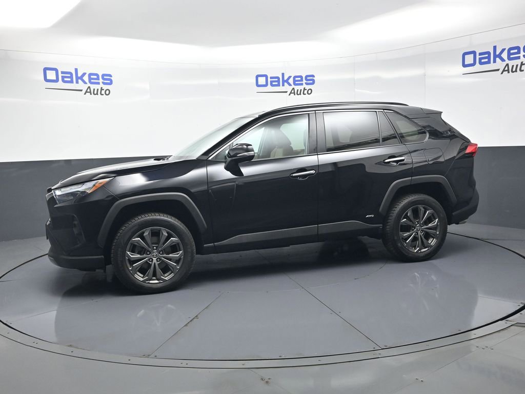 Used 2023 Toyota RAV4 Limited image 5