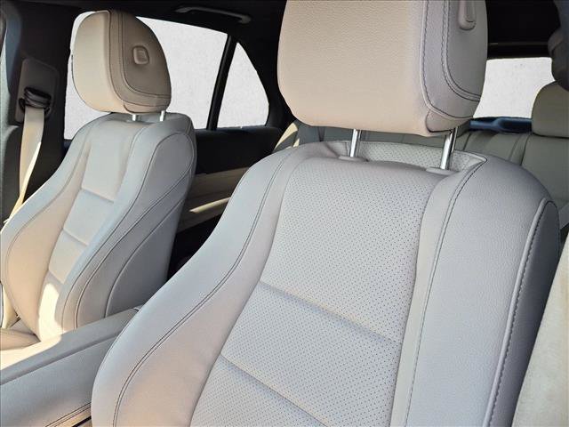 Used 2024 Mercedes-Benz GLE 450 4MATIC image 11