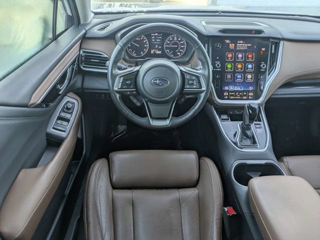 Used 2022 Subaru Outback Touring AWD/4WD image 17