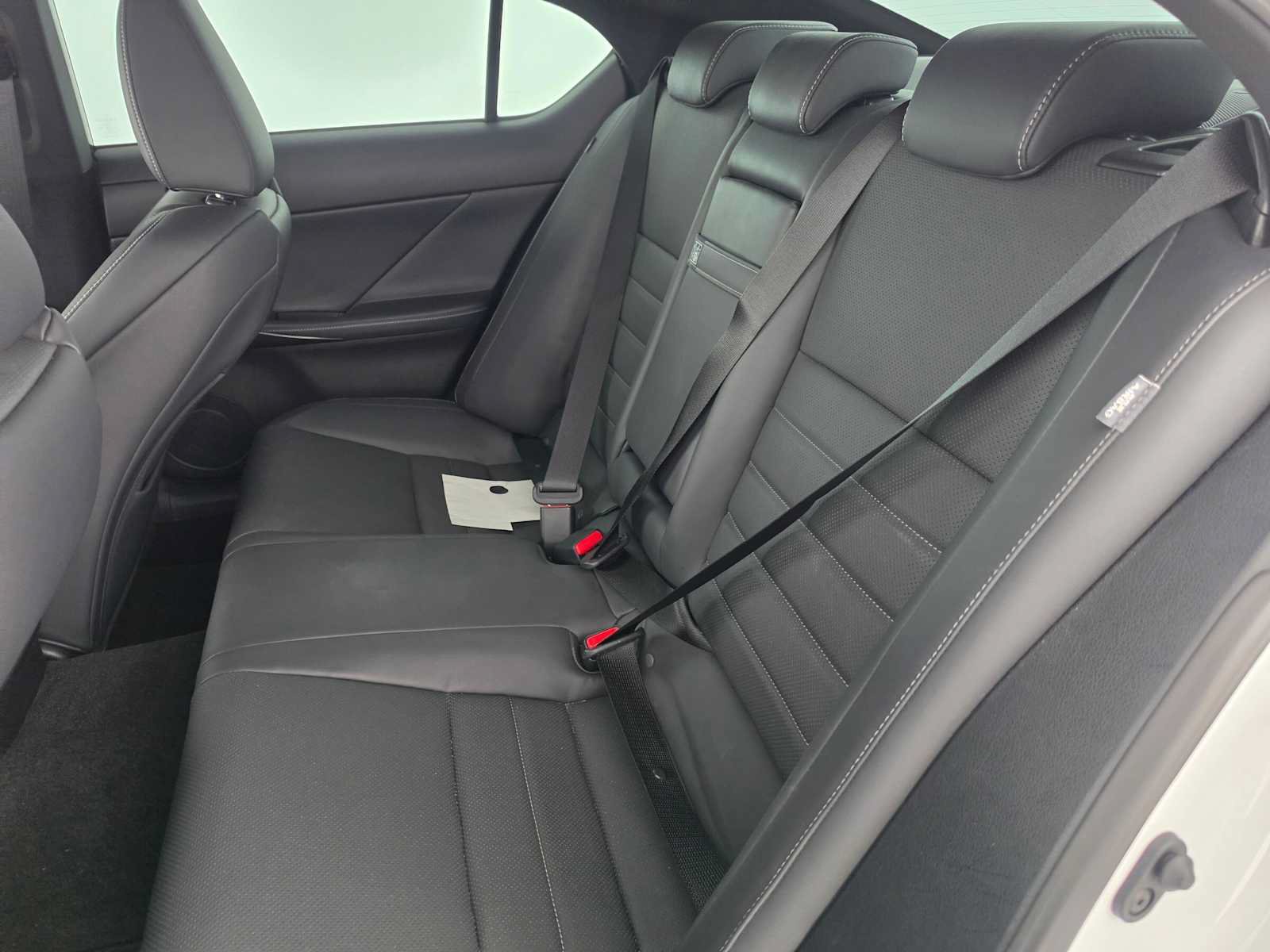 Used 2024 Lexus IS 350 F Sport RWD image 17