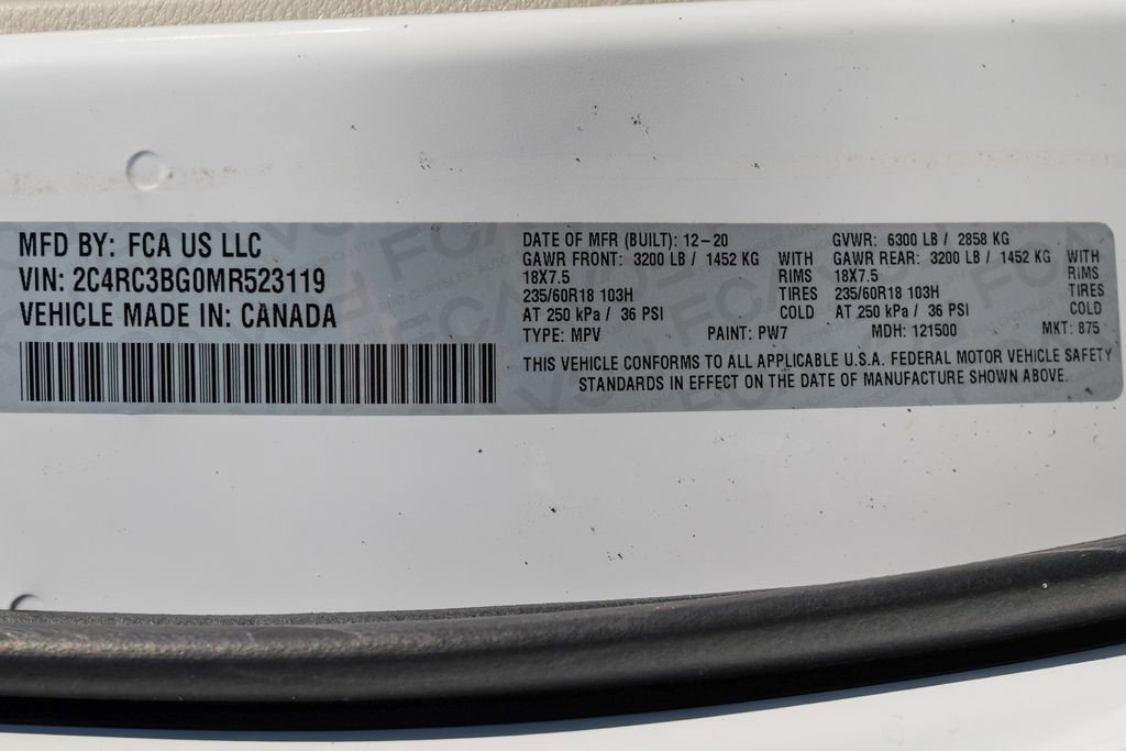 Used 2021 Chrysler Pacifica Touring-L AWD/4WD image 45