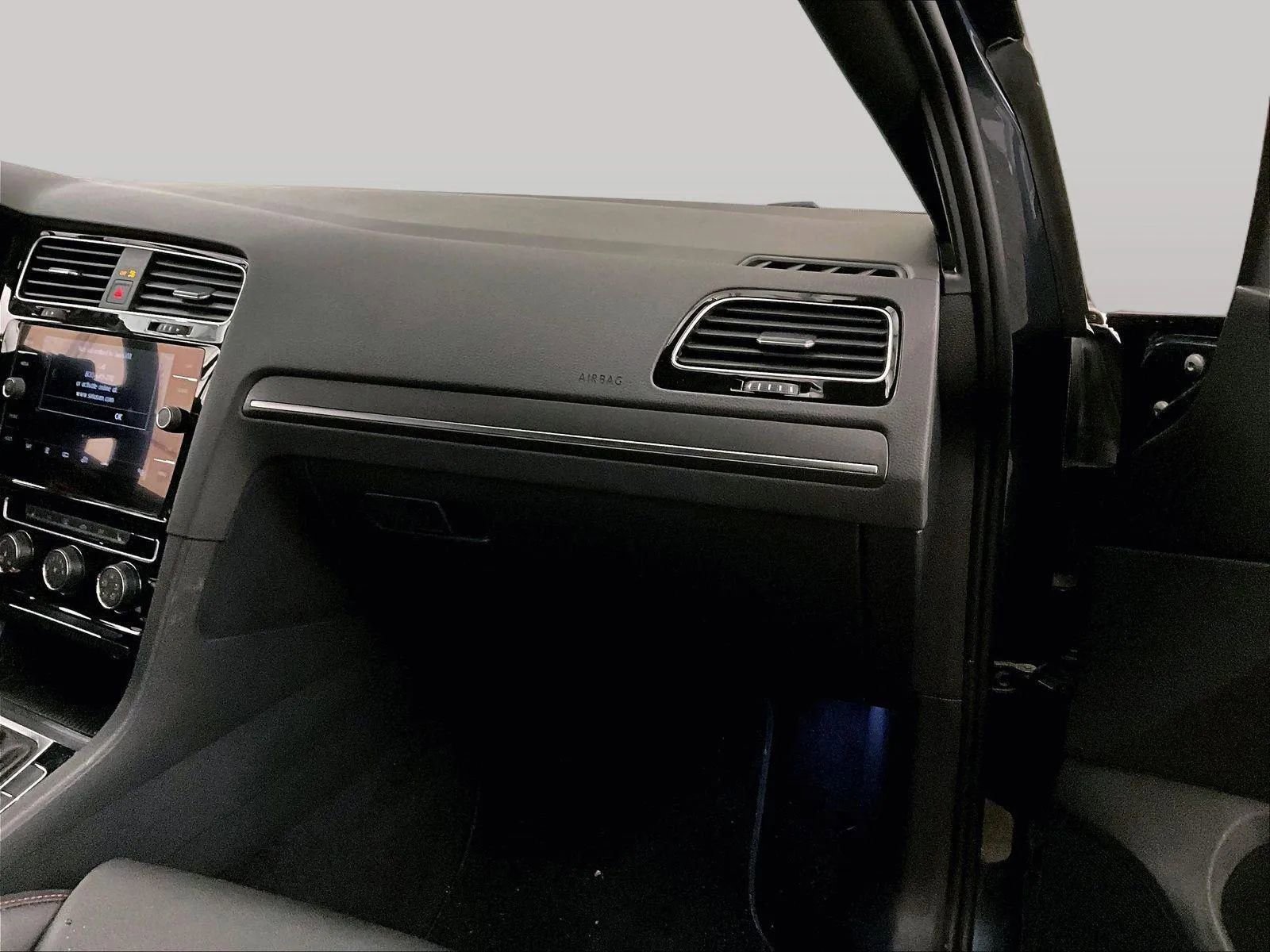 Used 2019 Volkswagen GTI S image 15