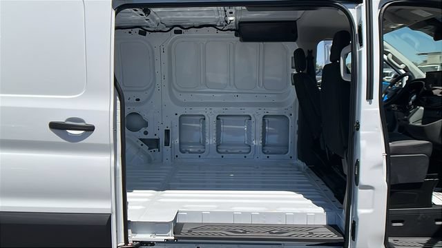 New 2026 Ford Transit 150 Low Roof RWD image 13