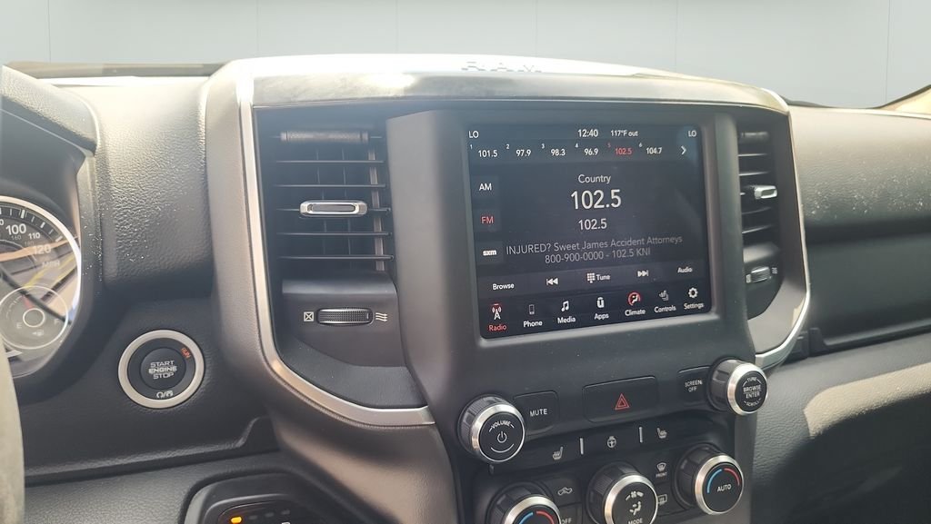Used 2019 RAM 1500 Big Horn AWD/4WD image 11