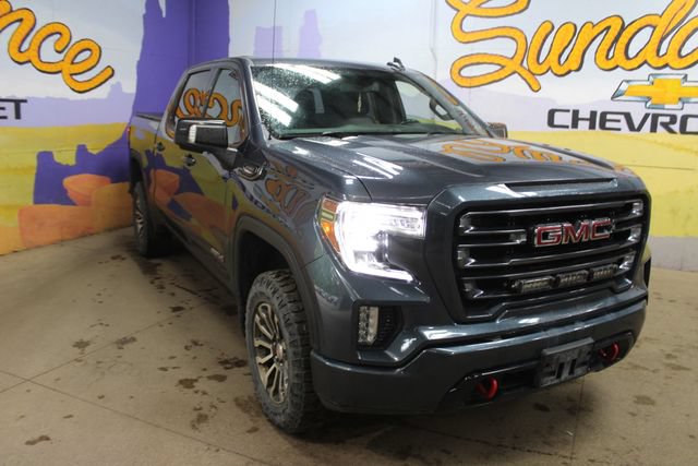 Used 2021 GMC Sierra 1500 AT4 w/ AT4 Preferred Package AWD/4WD image 2