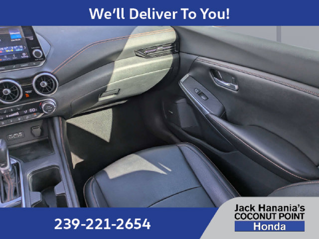 Used 2022 Nissan Sentra SR w/ SR Premium Package FWD image 17
