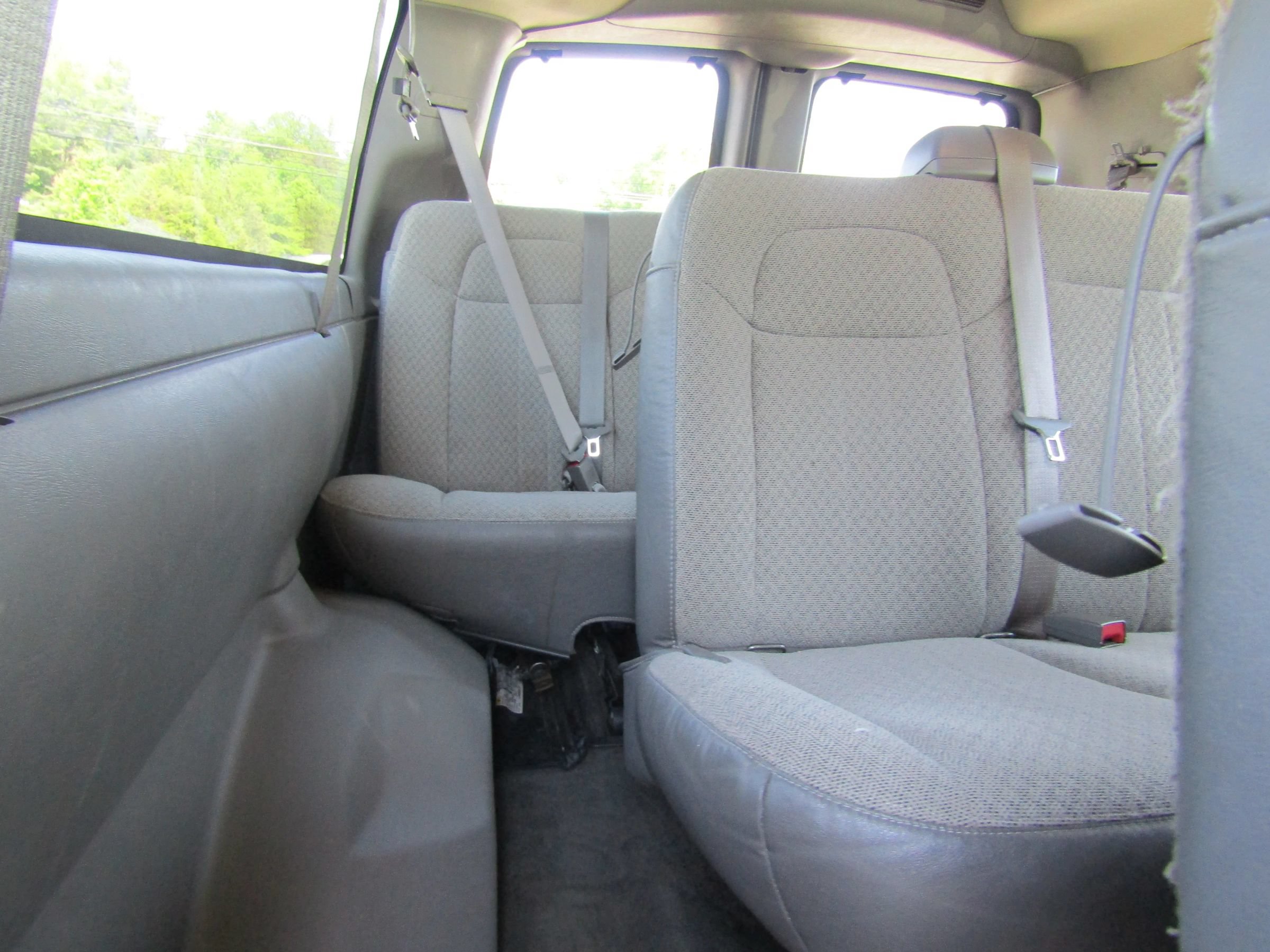 Used 2012 Chevrolet Express 3500 LT w/ LT Preferred Equipment Group RWD image 16