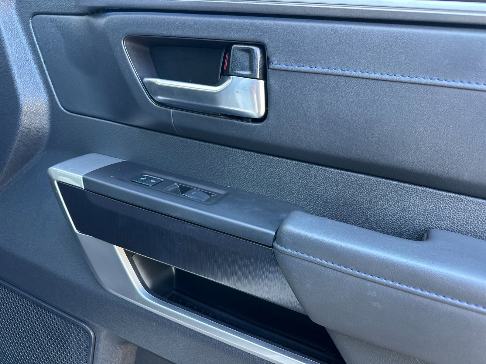 Used 2024 Toyota Tundra Platinum image 19