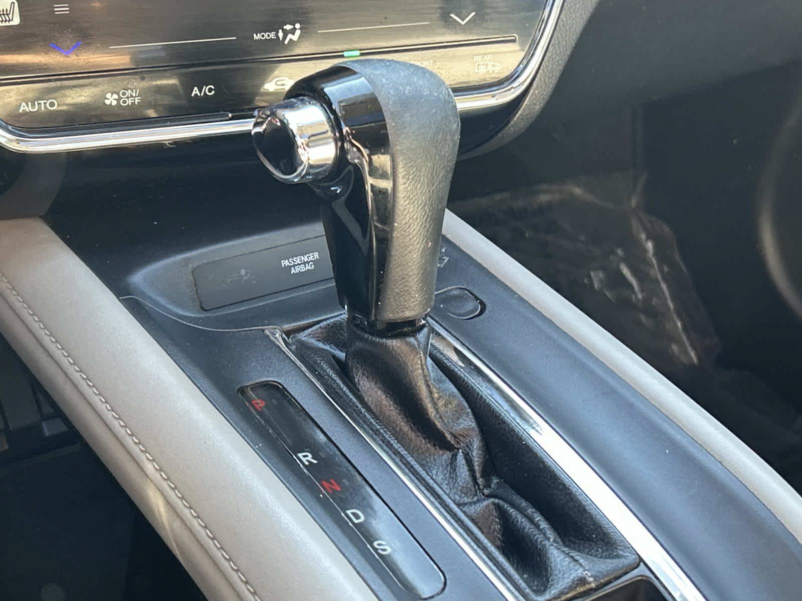 Used 2017 Honda HR-V EX-L image 32
