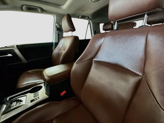 Used 2023 Toyota 4Runner Limited AWD/4WD image 22