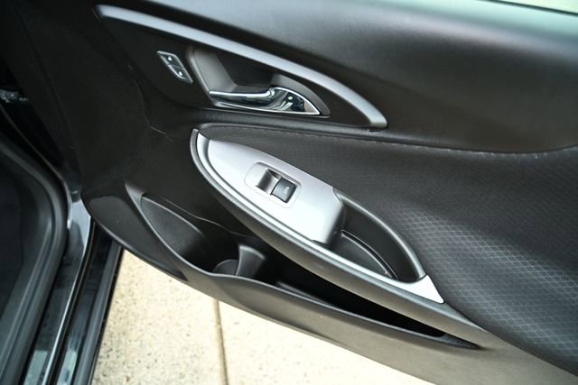 Used 2023 Chevrolet Malibu LT image 58