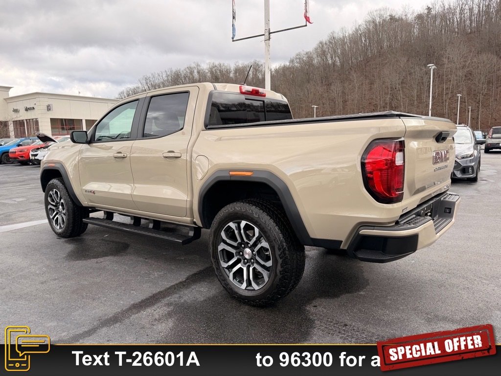 Used 2023 GMC Canyon AT4 image 8
