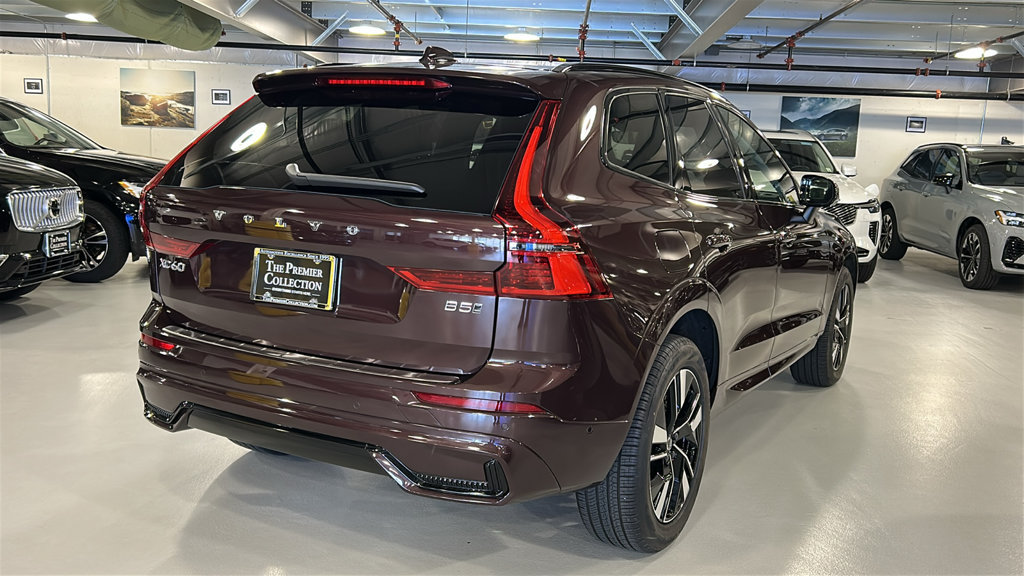 Used 2026 Volvo XC60 B5 Plus w/ Protection Package Premier AWD/4WD image 4