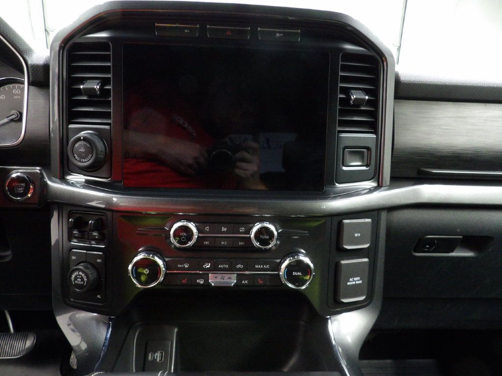 Used 2022 Ford F150 XLT w/ Equipment Group 302A High AWD/4WD image 19