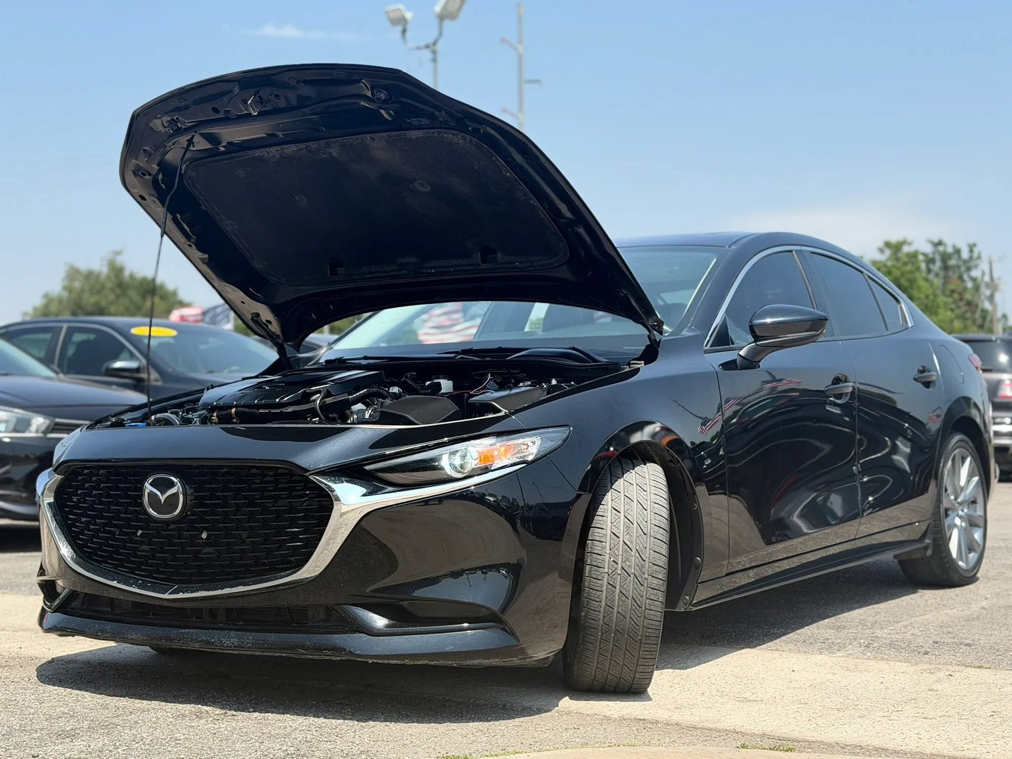 Used 2023 MAZDA MAZDA3 s FWD image 8