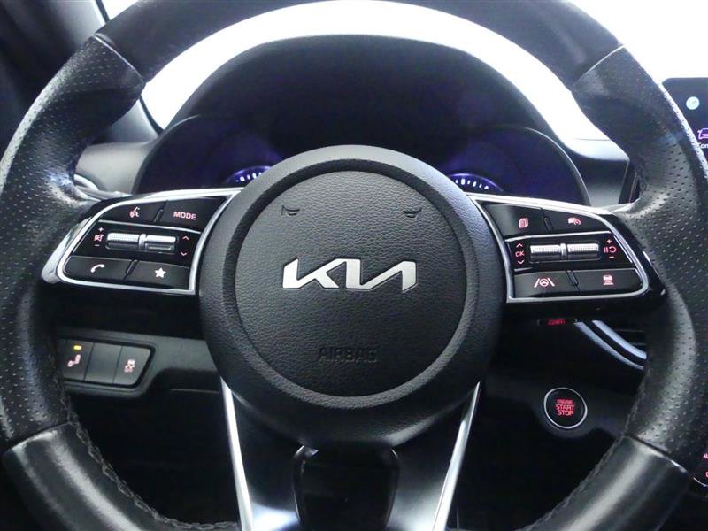 Used 2024 Kia Forte GT-Line w/ GT-Line Premium Package FWD image 17