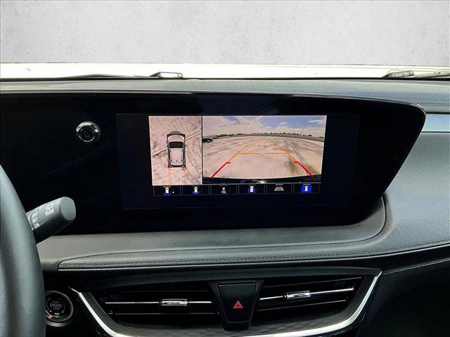Used 2024 Buick Encore GX Sport Touring w/ Advanced Technology Package FWD image 23