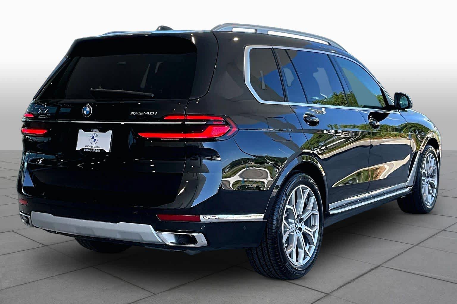 Used 2027 BMW X7 xDrive40i AWD/4WD image 12