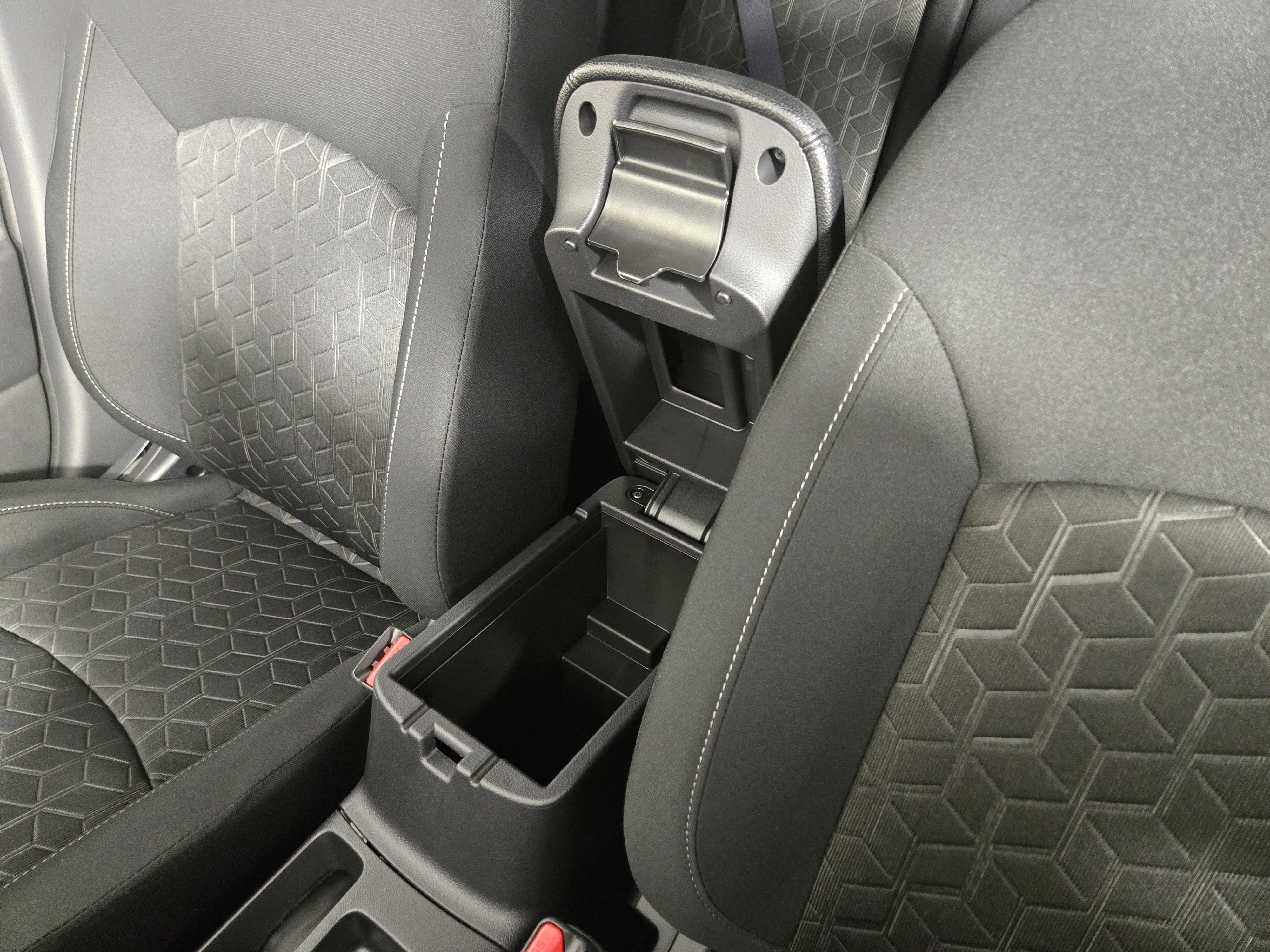 New 2025 Mitsubishi Outlander Sport ES image 25