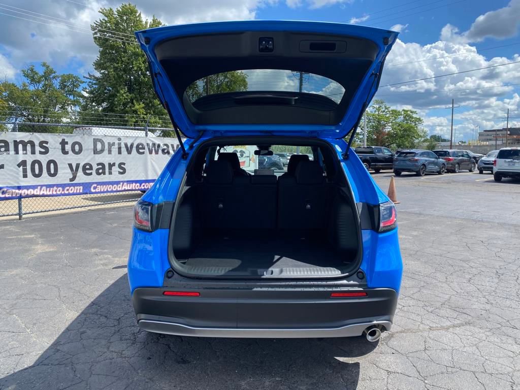 New 2026 Honda HR-V Sport image 4