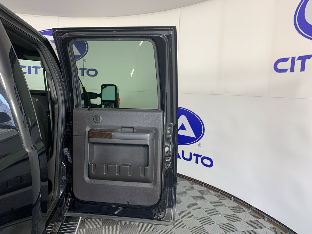 Used 2015 Ford F350 Platinum image 35