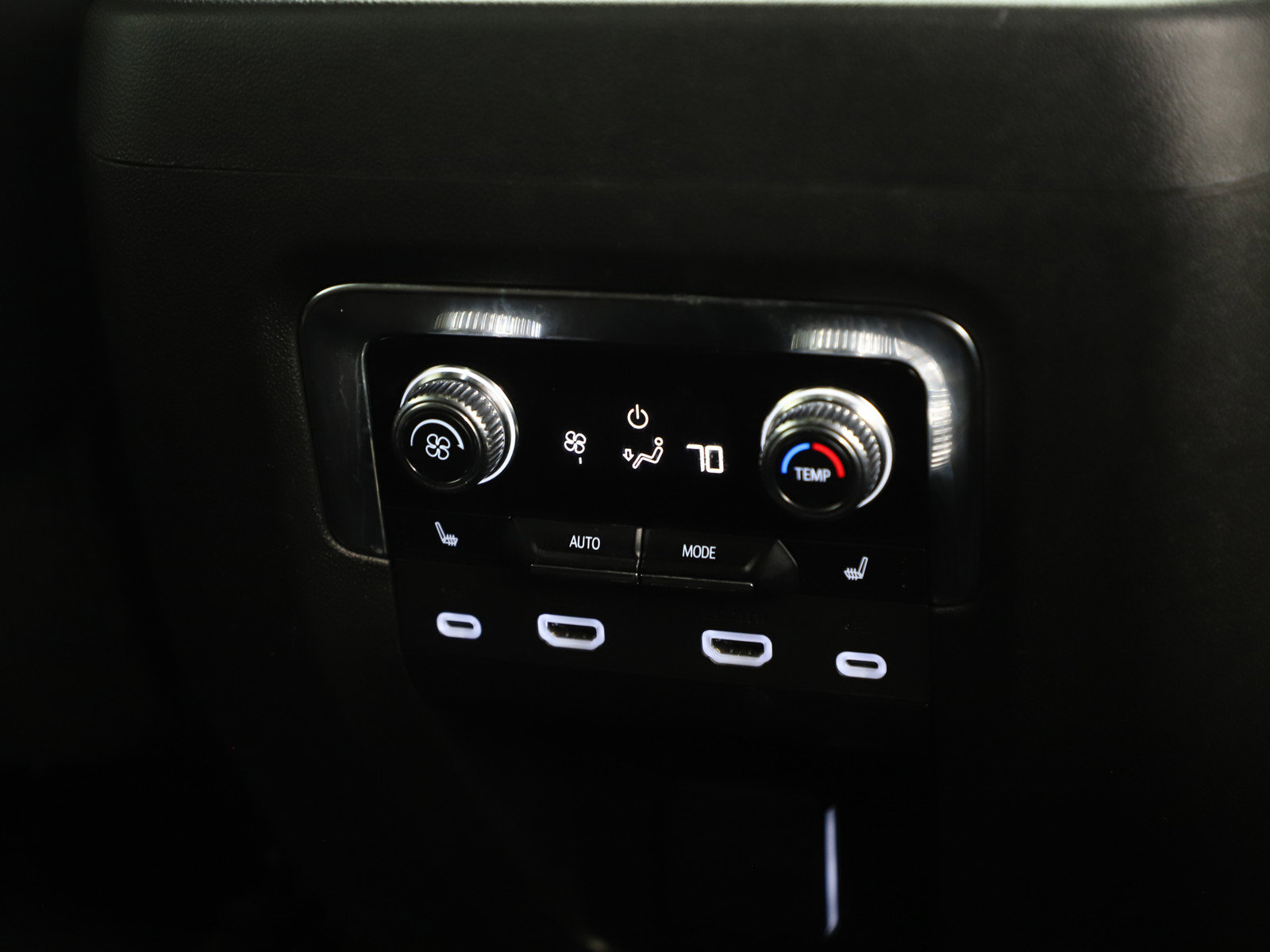 Used 2023 GMC Yukon XL Denali Ultimate AWD/4WD image 20
