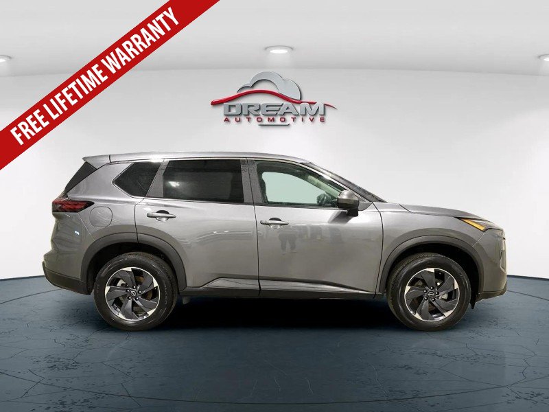 Used 2025 Nissan Rogue SV FWD image 18