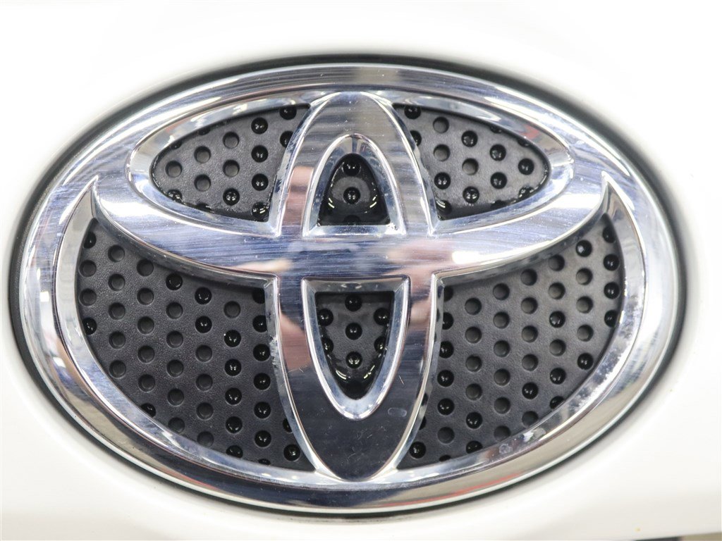 Used 2017 Toyota RAV4 Limited w/ All Weather Liner Package image 9