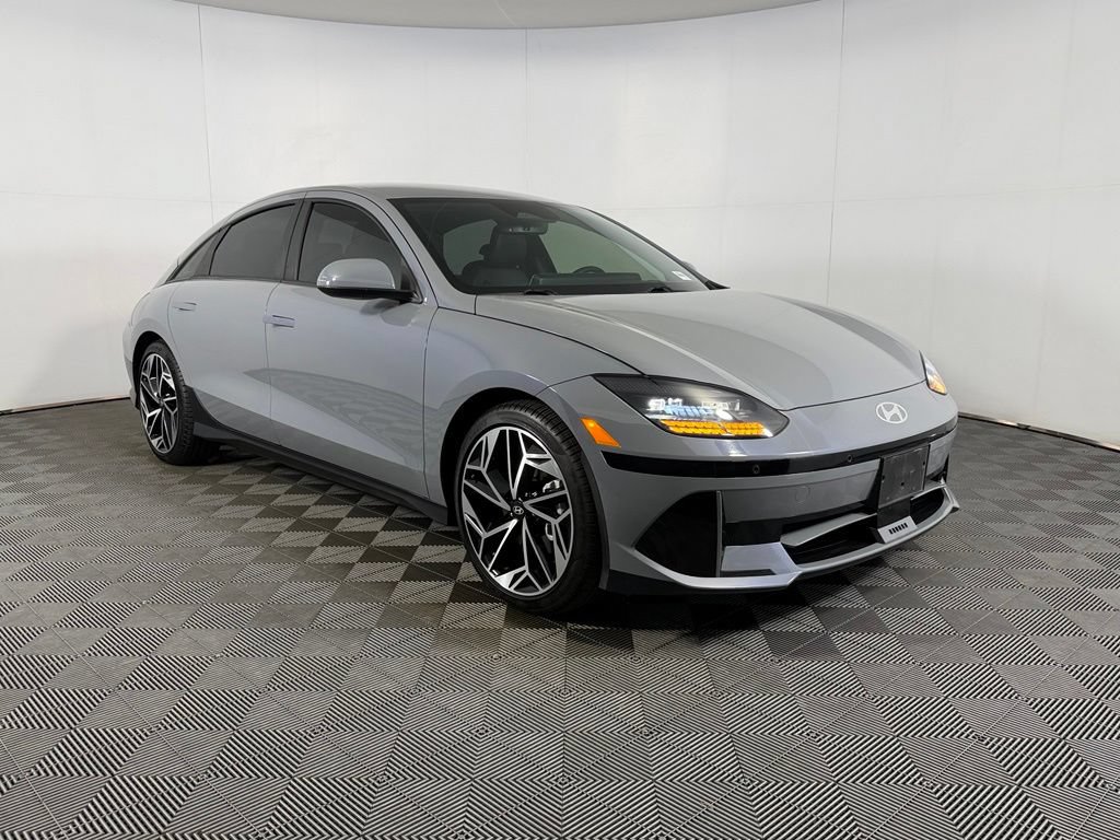 Used 2023 Hyundai Ioniq 6 SEL RWD image 4