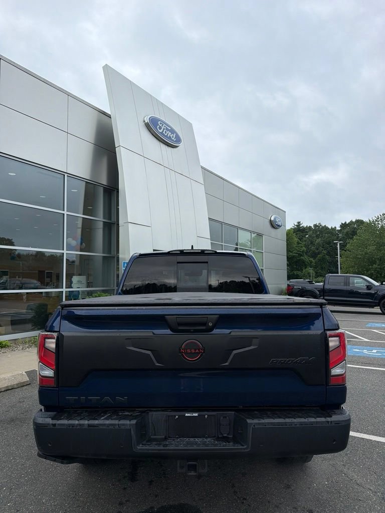 Used 2024 Nissan Titan PRO-4X w/ Pro-4x Convenience Package AWD/4WD image 3