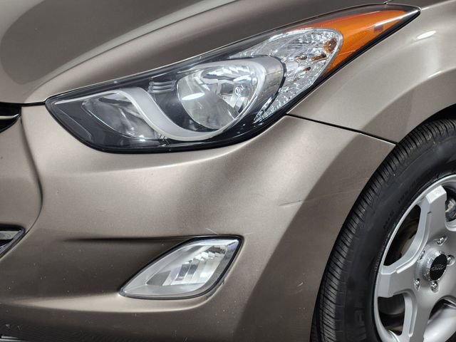 Used 2012 Hyundai Elantra Limited w/ Technology Pkg 5 FWD image 8