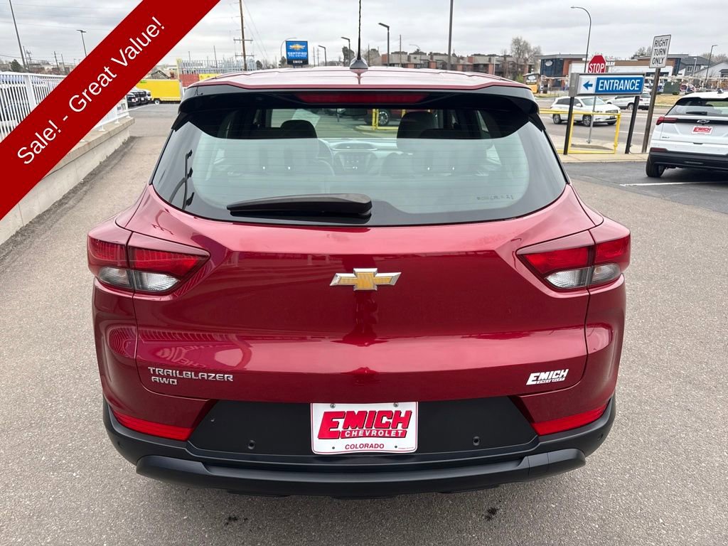 Used 2021 Chevrolet TrailBlazer LS AWD/4WD image 4